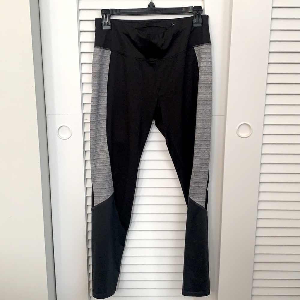 Athletic leggings